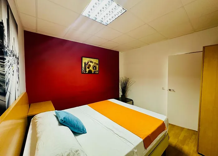 Punta Me Apartments In The Best Location Of Madrid